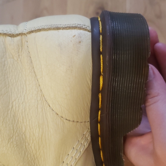 Light yellow Pascal Dr Martens 💛 soft leather boots sz 6 ladies - Picture 12 of 13
